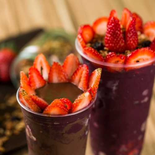 Açaí com Frutas - Copo 300ml - Feito na Hora!