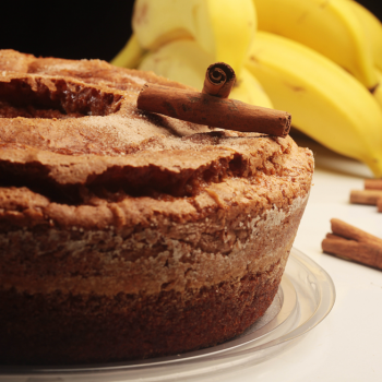 Bolo de Banana - Tam Pequeno - Vó Alzira