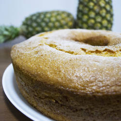 Bolo de Abacaxi - Tam Pequeno - Vó Alzira