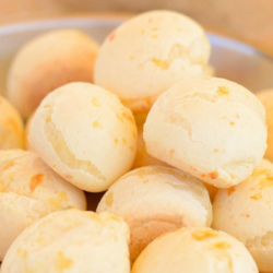 Pão de Queijo Congelado - Pacote com 400G - Vó Alzira